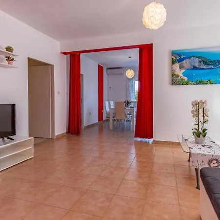 Casa Loreta - Pet Friendly With Pool Holiday home *