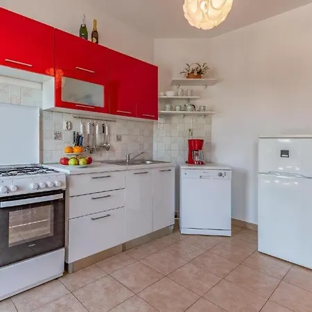 Casa Loreta - Pet Friendly With Pool Casa de Férias Šišan